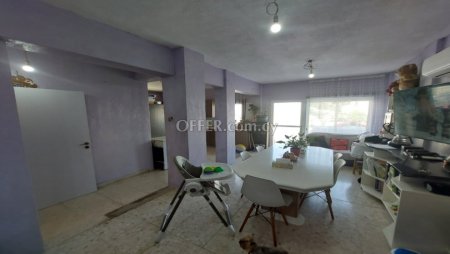 New For Sale €190,000 Apartment 3 bedrooms, Larnaka (Center), Larnaca Larnaca - 3