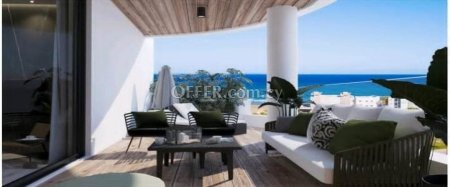 New For Sale €555,000 Apartment 3 bedrooms, Larnaka (Center), Larnaca Larnaca - 1