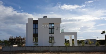 3 Bed Detached Villa for Sale in Ayia Thekla, Ammochostos - 10