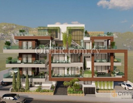 Ground Floor 3 Bedroom Apartment with Private Garden in Panthea