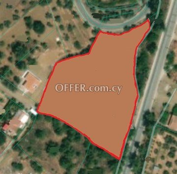 3 Residential Pieces Of Land Of 5688 Sq.m.  In Evrychou, Nicosia