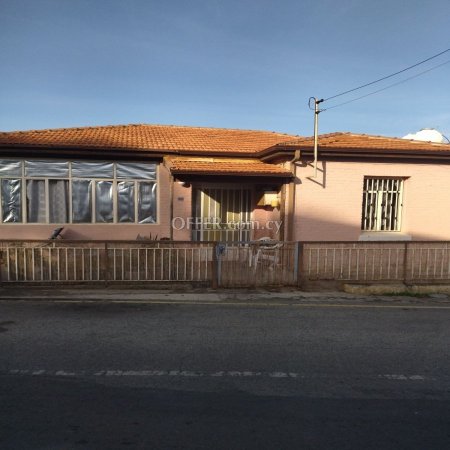 New For Sale €143,000 House 6 bedrooms, Evrichou, Evrychou Nicosia