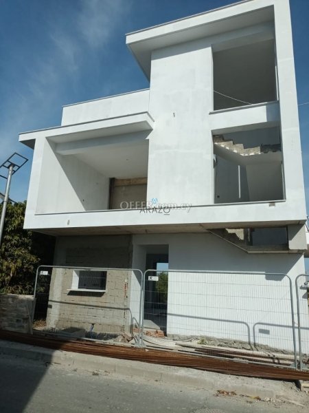 3 Bed Detached Villa for Sale in Dromolaxia, Larnaca - 4