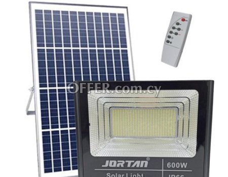 Professional Solar Flood Light 600W IP66