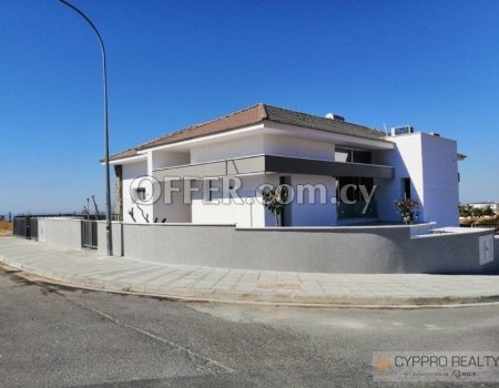 3 Bedroom Villa in Agia Fyla - 1