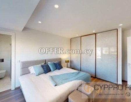Beachfront 4 Bedroom Apartment in Agios Tychonas - 3