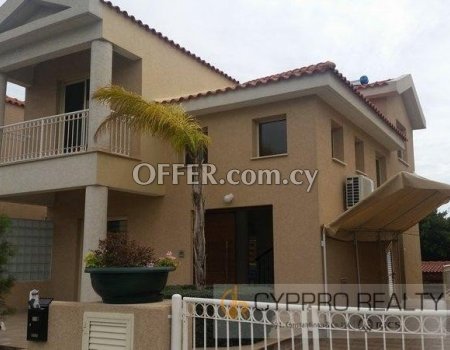 3 Bedroom House close to Crown Plaza - 1
