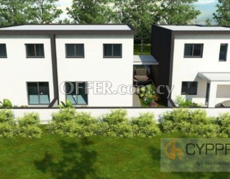3 Bedroom Detached House in Zakaki - 2
