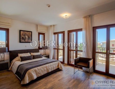 3 Bedroom Villa in Aphrodite Hills - 4
