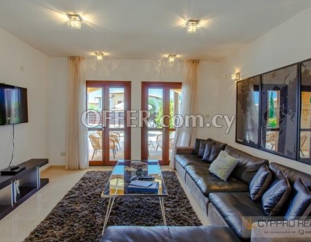 3 Bedroom Villa in Aphrodite Hills - 6