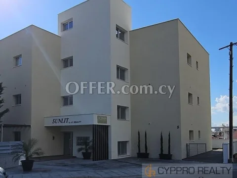 Ground Floor Apartment №101 with Private Garden & Parking in Agios Athanasios - Main Photo