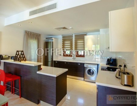 3 Bedroom Villa in Aphrodite Hills - 5