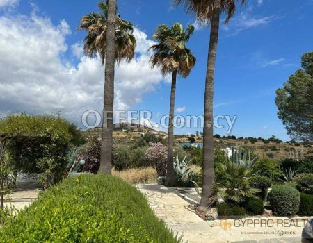 Split Level House in Pyrgos Village - 4