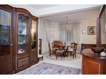 Fully furnished 4 bedroom classic style villa 300m from the sandy beach. - 4