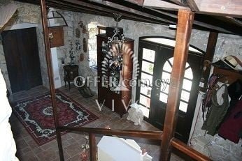 TRADITIONAL 5 BEDROOM STONE BUILT HOUSE IN LANEIA LIMASSOL - 4