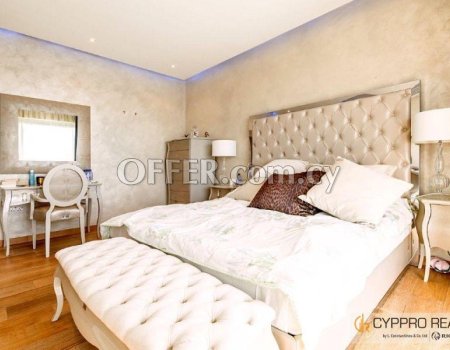 Luxury 4 Bedroom Villa in Agios Tychonas - 4