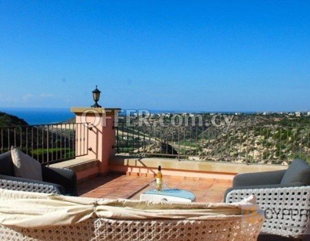 3 Bedroom Villa in Aphrodite Hills - 2