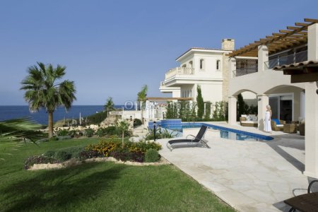 6 bed house for sale in Coral Bay Pafos - 1