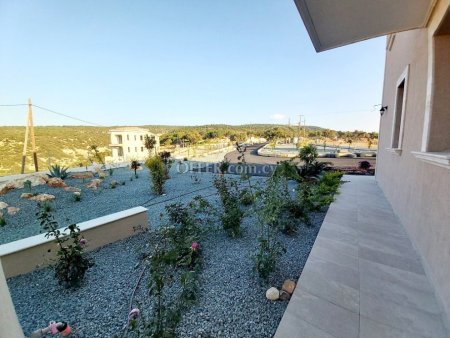 Four bedroom villa in St George - 5