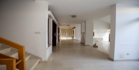 New For Sale €645,750 House (1 level bungalow) 4 bedrooms, Detached Aglantzia Nicosia - 2
