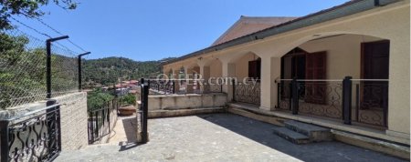 New For Sale €185,000 House 6 bedrooms, Spilia Nicosia