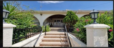 New For Sale €410,000 House (1 level bungalow) 3 bedrooms, Detached Aradippou Larnaca - 11