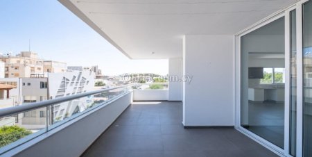 New For Sale €265,000 Penthouse Luxury Apartment 3 bedrooms, Retiré, top floor, Strovolos Nicosia - 9