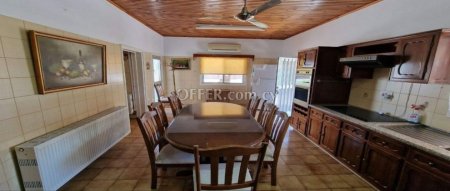 New For Sale €410,000 House (1 level bungalow) 3 bedrooms, Detached Aradippou Larnaca - 7
