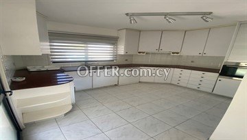 4 Bedroom Detached House to Rent In Agios Dometios, Nicosia - 2