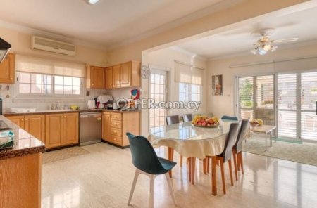 New For Sale €1,100,000 House 7 bedrooms, Detached Larnaka (Center), Larnaca Larnaca - 6