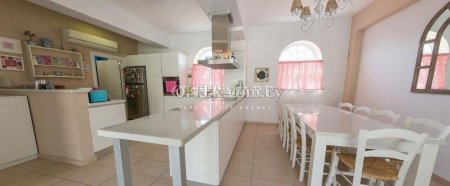 4 bedroom detached house in Strovolos - 6