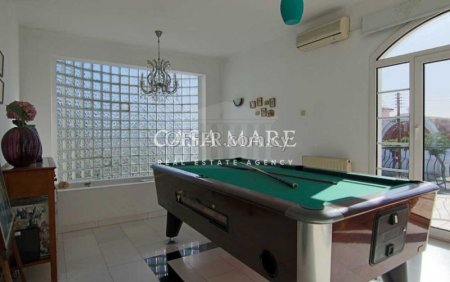 Detached house for sale with swimming pool located in Lakatameia, Nicosia district. - 5