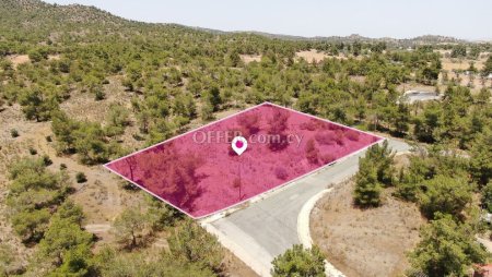 Residential field in Lythrodontas Nicosia - 1