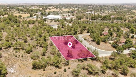 Residential field in Lythrodontas Nicosia - 4