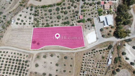 Residential field in Analiontas Nicosia. - 4