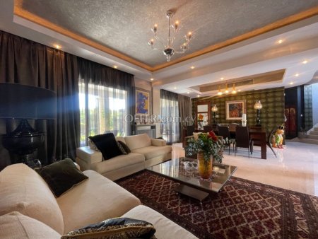 6 Bed Detached Villa for Sale in Kato Polemidia, Limassol - 9