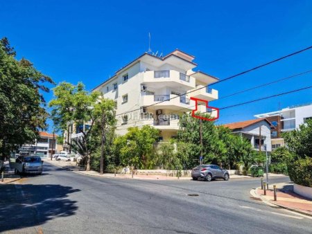 Two bedroom apartment in Agioi Omologites Nicosia - 2