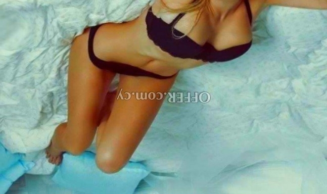 ελληνίδα σε περιμενο για ,,,,,,καυτες στιγμες λεμεσο 96779471 - 9