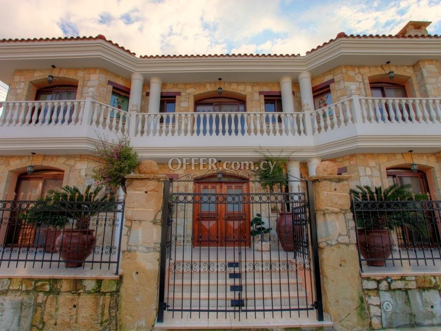 House (Detached) in Agia Fyla, Limassol for Sale - 6