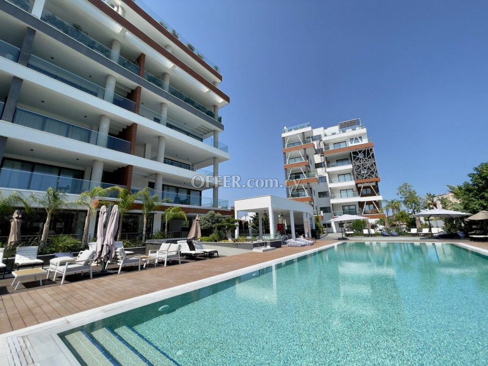House (Semi detached) in Germasoyia Tourist Area, Limassol for Sale - 5