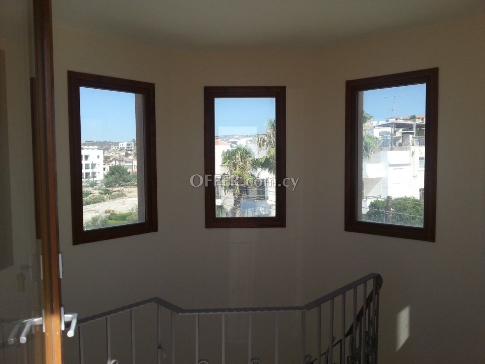 House (Detached) in Agia Fyla, Limassol for Sale - 4