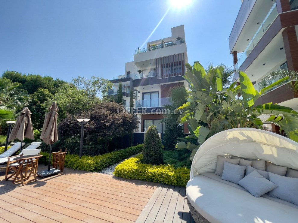 House (Semi detached) in Germasoyia Tourist Area, Limassol for Sale - 4