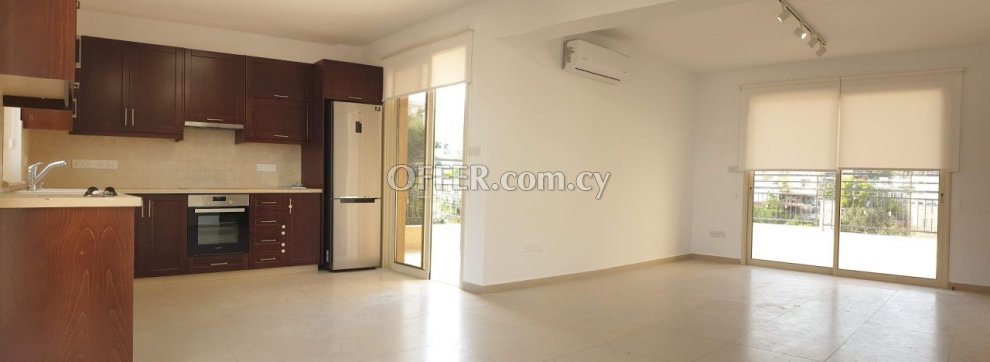 Apartment (Penthouse) in Agia Fyla, Limassol for Sale - 2
