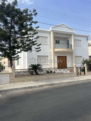  5 Bedroom Villa fully Refurbished In New Ekali, Limassol