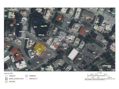 Big Plot for sale in a prime location in Nicosia s town center - 1