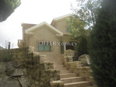 House (Detached) in Pera Pedi, Limassol for Sale - 1
