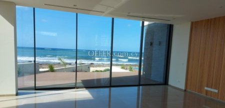 House (Semi detached) in Kato Paphos, Paphos for Sale - 1