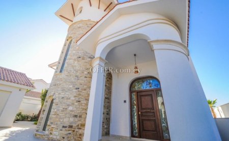 House (Detached) in Pervolia, Larnaca for Sale