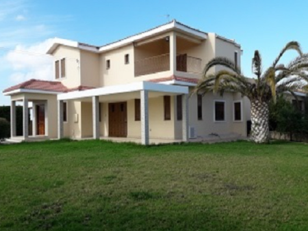 House (Detached) in Agioi Trimithias, Nicosia for Sale - 1
