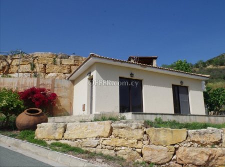 House (Detached) in Episkopi, Paphos for Sale - 1